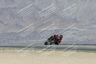 media/Dec-07-2025-CVMA (Sun) [[3e7d2de5dc]]/Race 6-The Shootout/